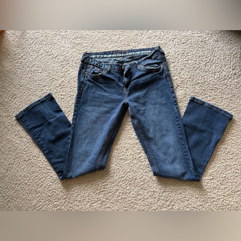 Rue21 Dark-Wash Mid/Low Rise Jeans Slim Fit Bootcut Embroidered Pockets Y2K